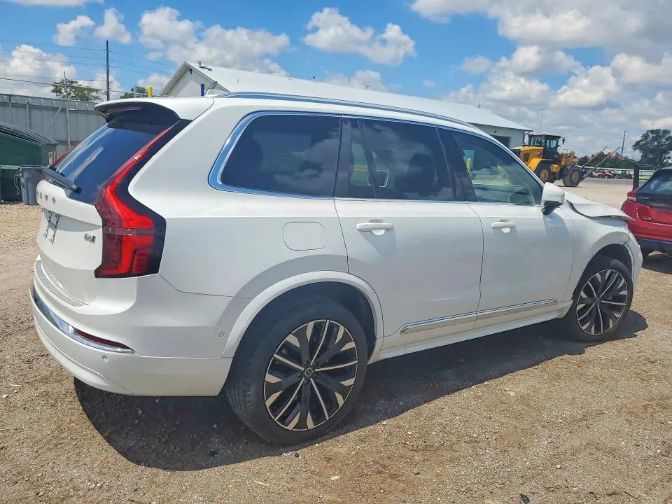 2025 VOLVO XC90 PLUS  