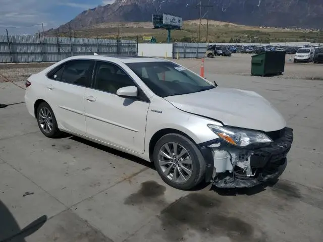 2015 TOYOTA CAMRY HYBRID  