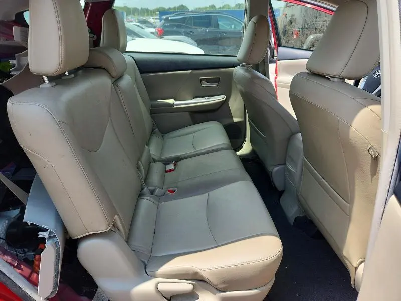 2013 TOYOTA PRIUS V FIVE  