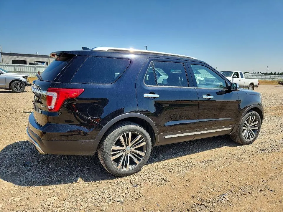2017 FORD EXPLORER PLATINUM  