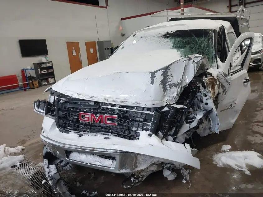 2014 GMC SIERRA 2500HD WORK TRUCK