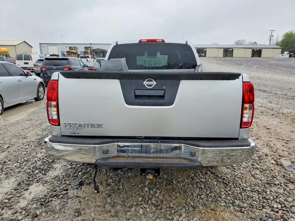 2016 NISSAN FRONTIER S  