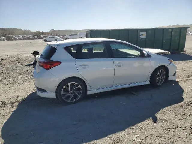 2016 TOYOTA SCION IM   