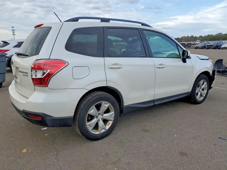 2015 SUBARU FORESTER 2.5I PREMIUM  