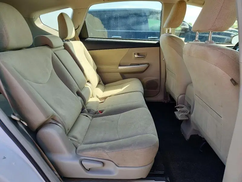 2012 TOYOTA PRIUS V TWO  
