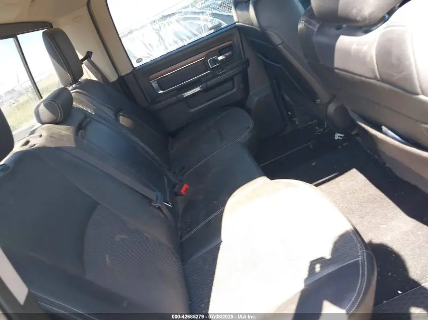 2014 RAM 1500 LARAMIE