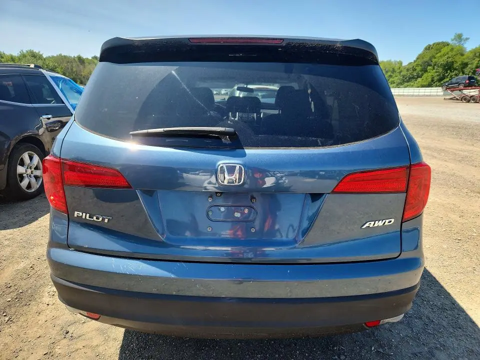2017 HONDA PILOT LX  