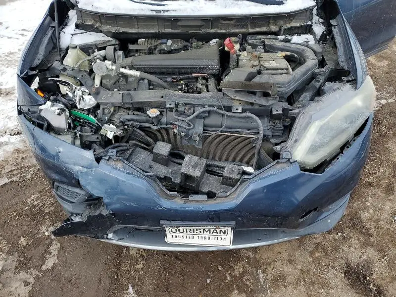 2015 NISSAN ROGUE S  