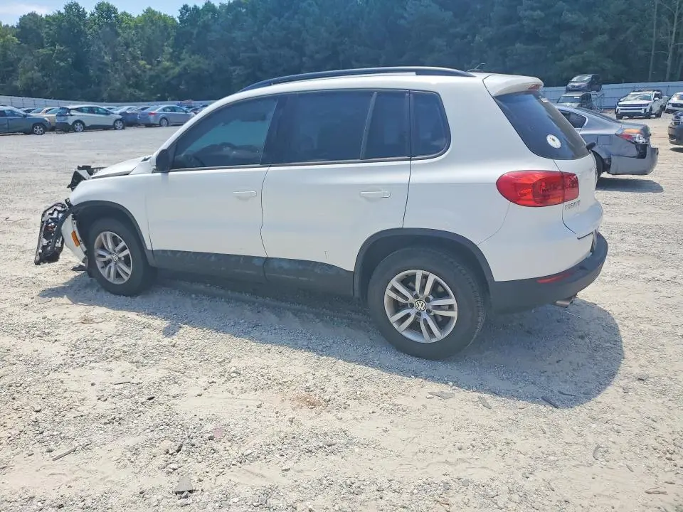 2017 VOLKSWAGEN TIGUAN S  