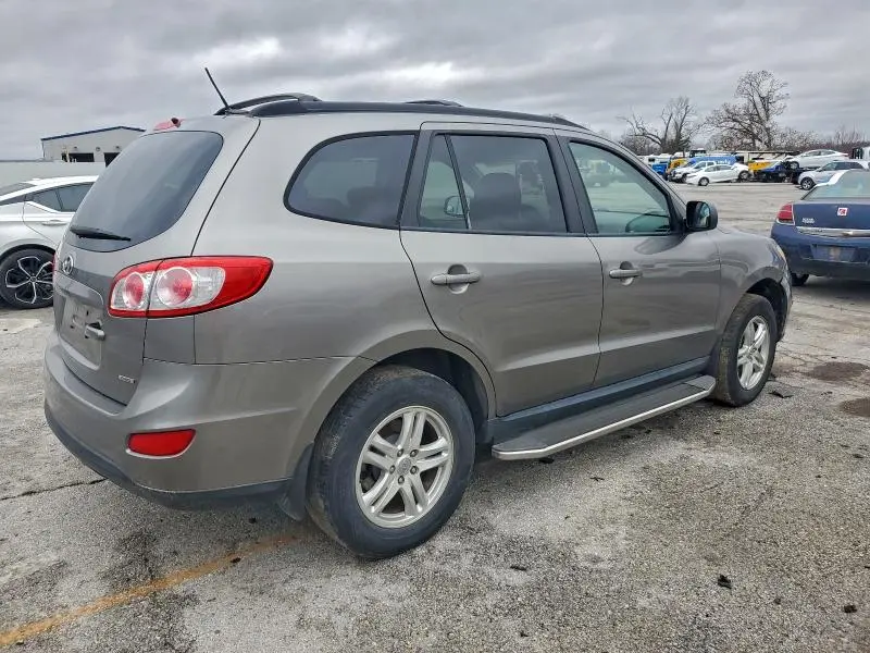 2012 HYUNDAI SANTA FE GLS  