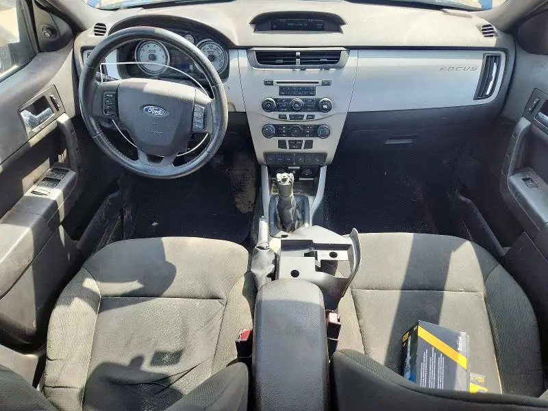 2010 FORD FOCUS SES  