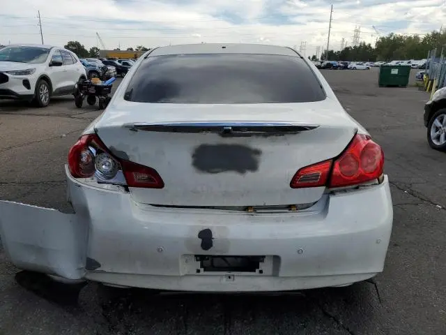 2011 INFINITI G37   