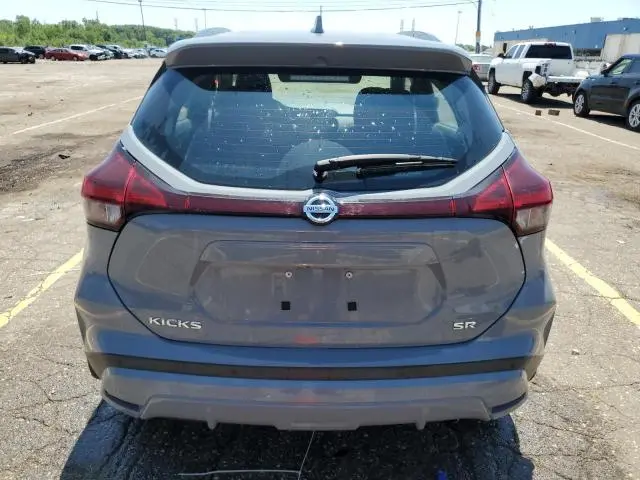 2021 NISSAN KICKS SR  