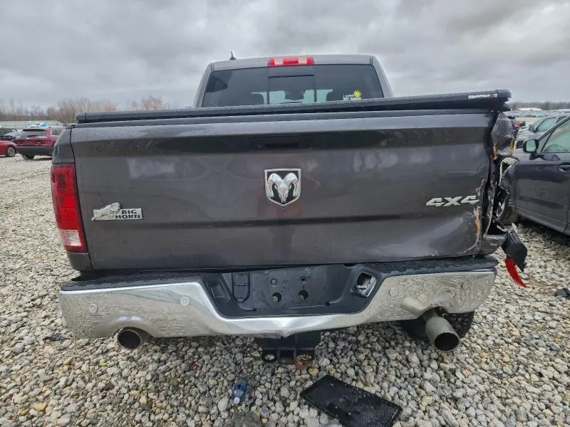 2019 RAM 1500 CLASSIC SLT  