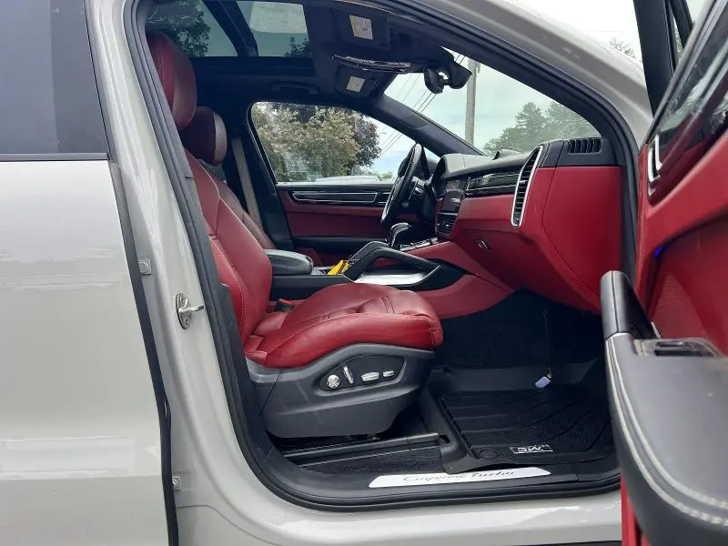 2021 PORSCHE CAYENNE TURBO  