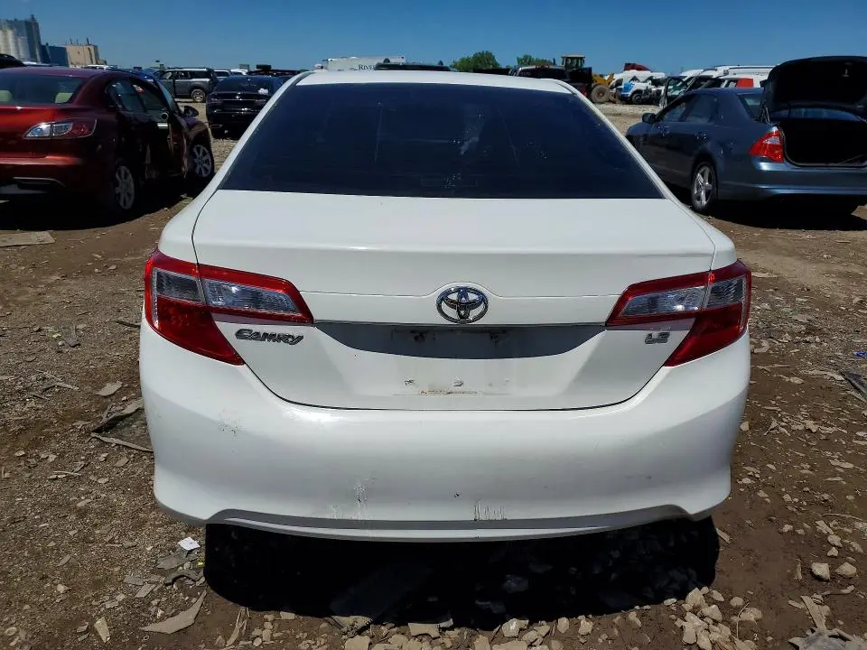 2012 TOYOTA CAMRY LE  