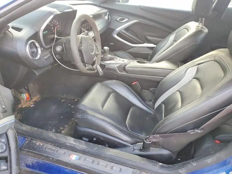 2017 CHEVROLET CAMARO LT  