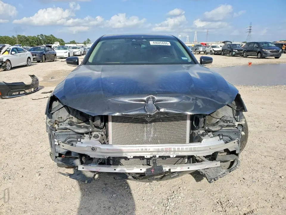 2019 BMW 750 XI  