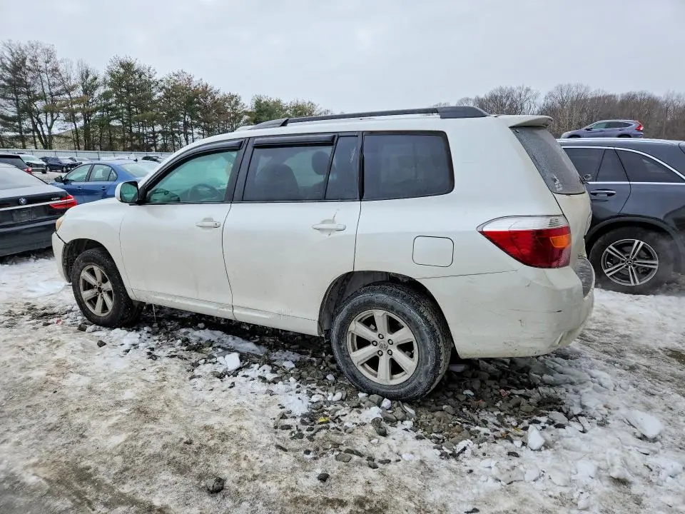 2010 TOYOTA HIGHLANDER SE  