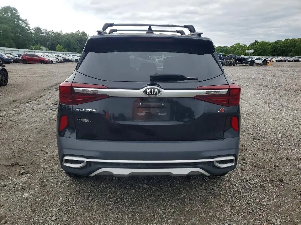 2021 KIA SELTOS S  