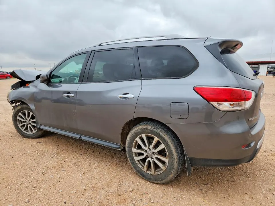 2015 NISSAN PATHFINDER SV  