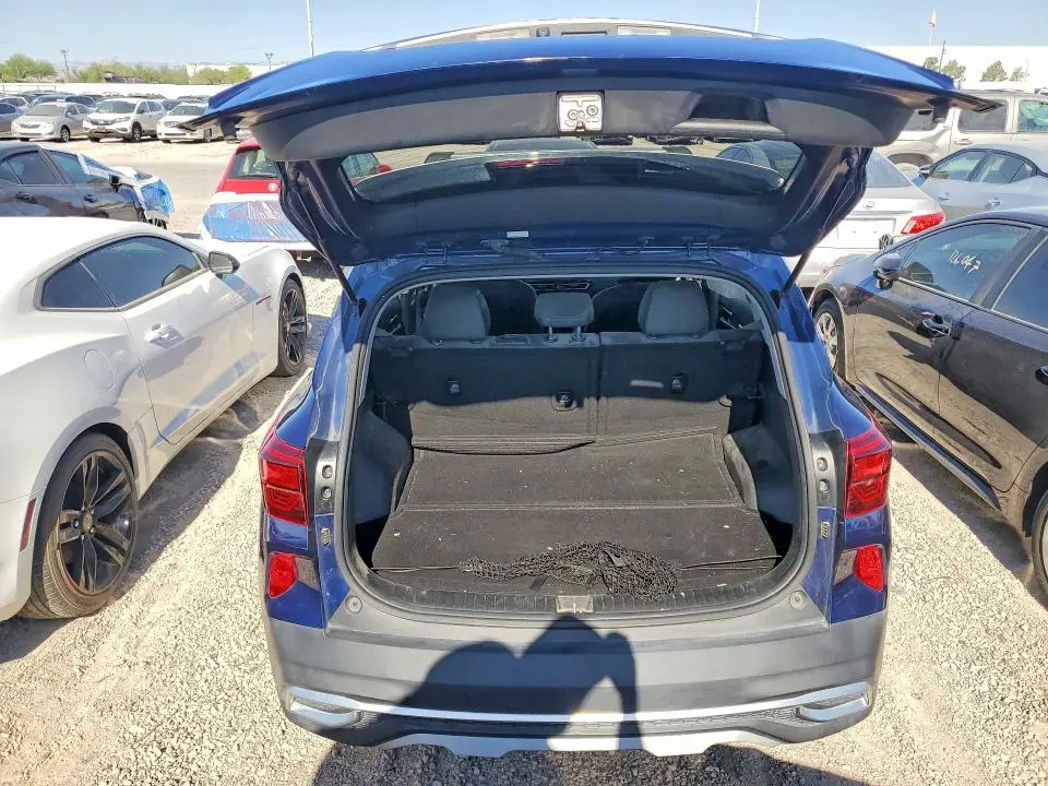 2023 KIA SELTOS S  