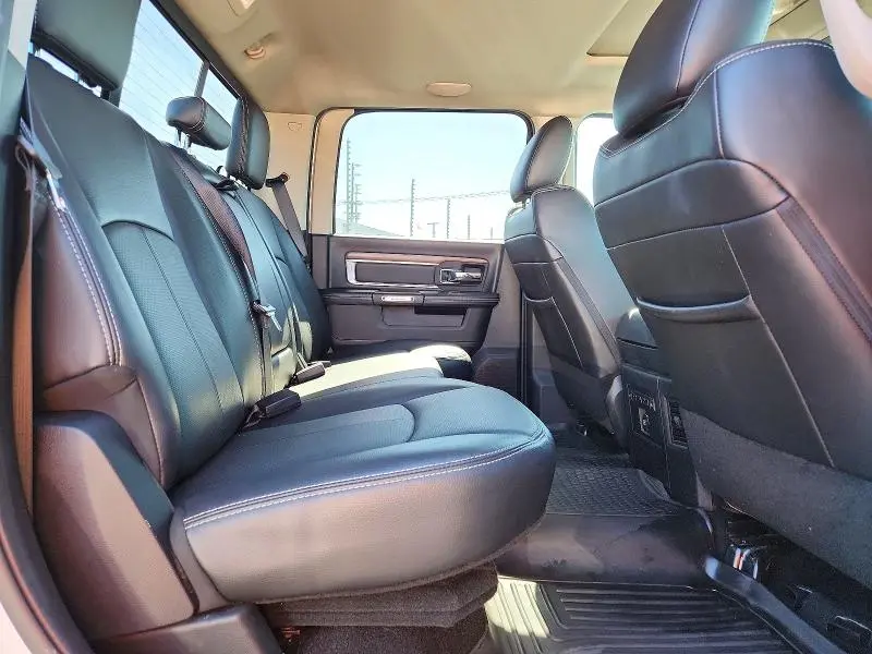 2018 RAM 1500 LARAMIE  