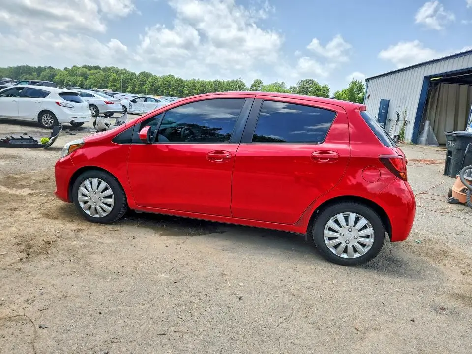 2015 TOYOTA YARIS 5-DOOR L  