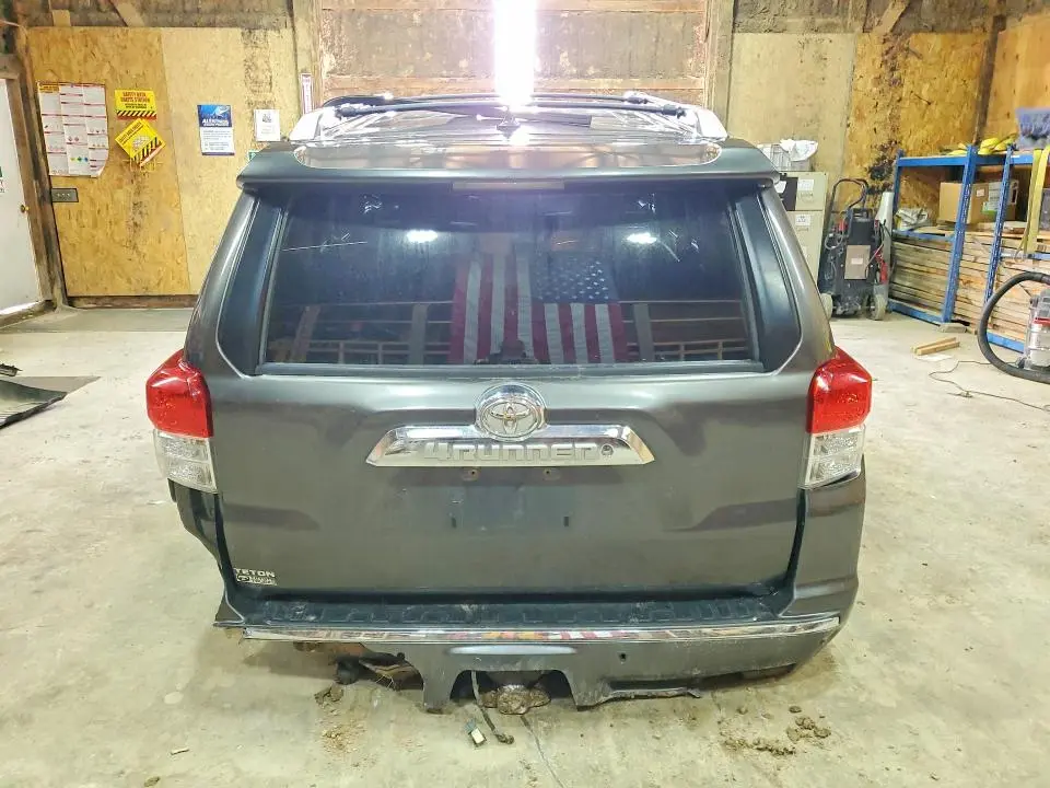 2012 TOYOTA 4RUNNER SR5  