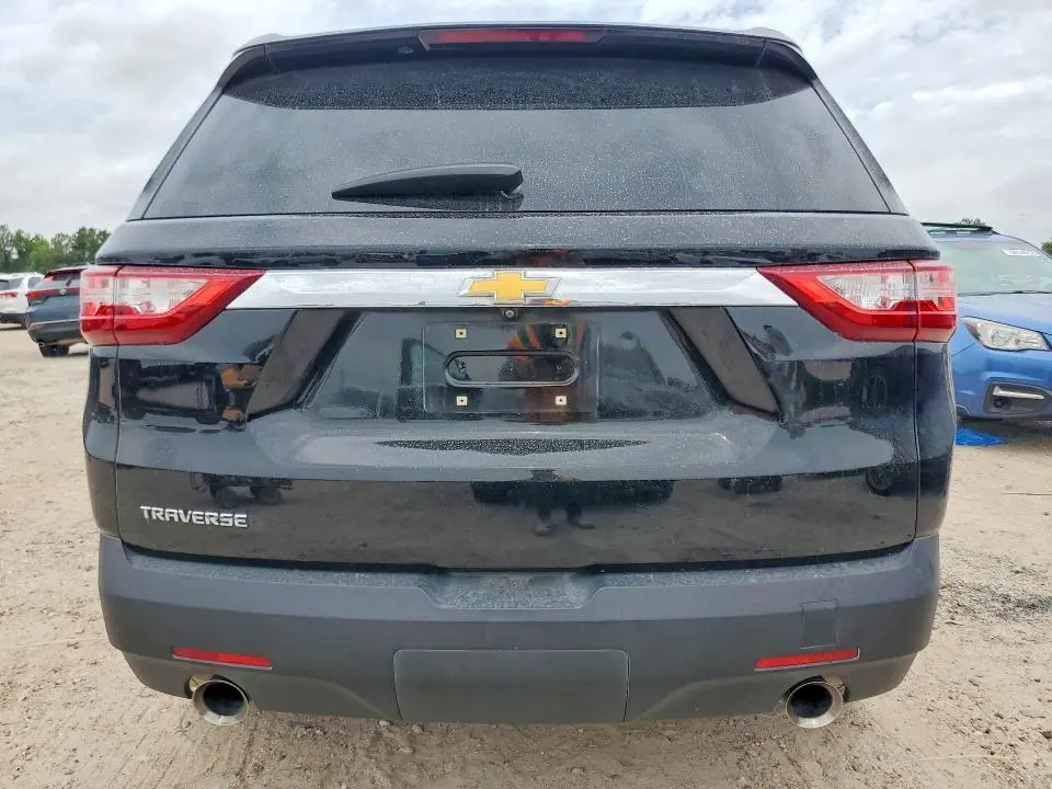 2020 CHEVROLET TRAVERSE LS  