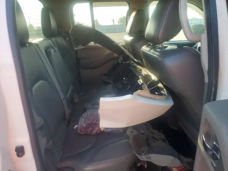 2012 NISSAN FRONTIER S  