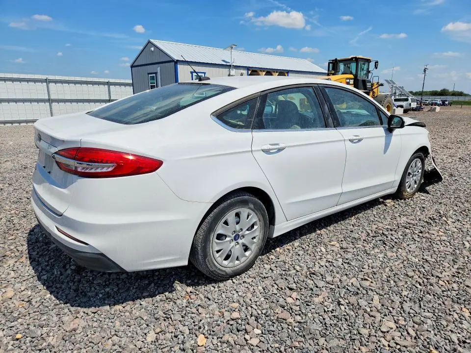 2019 FORD FUSION S  