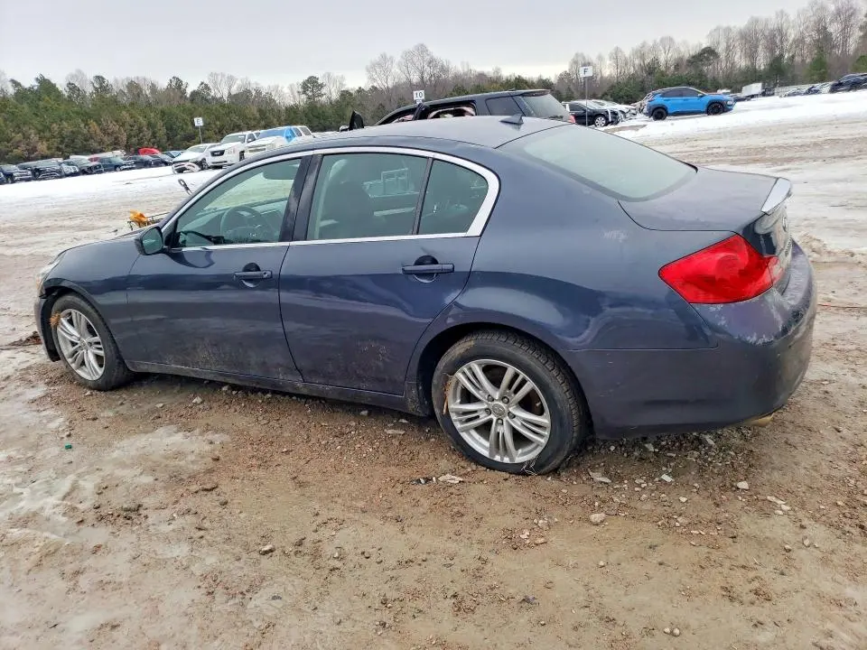 2010 INFINITI G37   