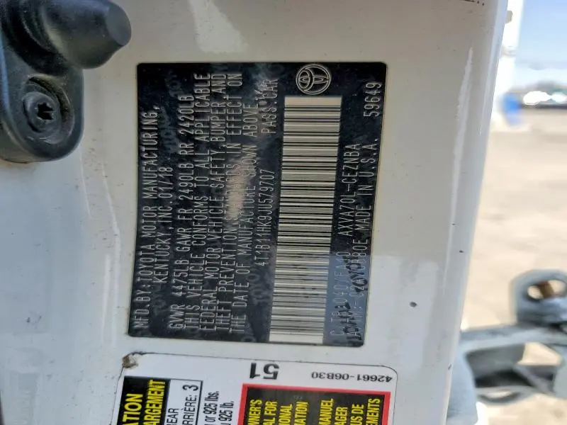 2018 TOYOTA CAMRY LE  