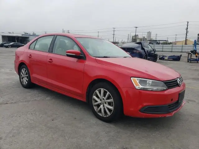 2012 VOLKSWAGEN JETTA SE  