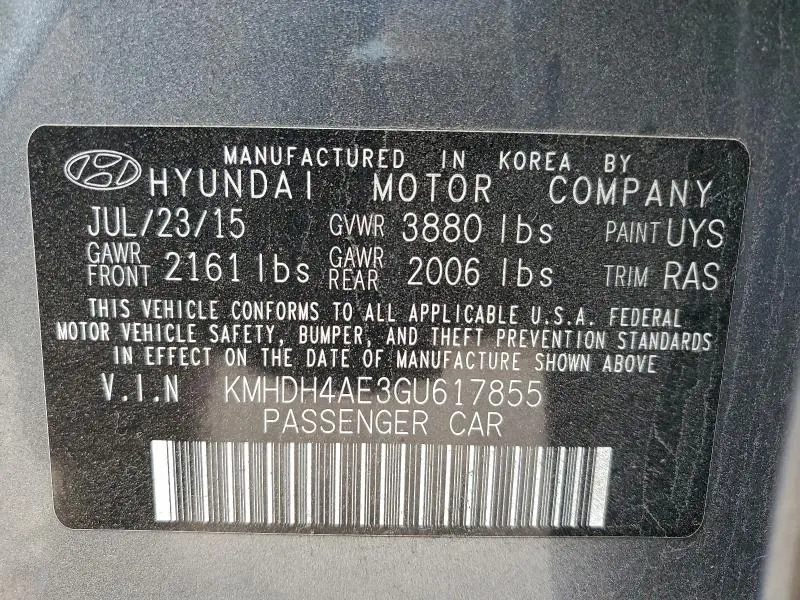 2016 HYUNDAI ELANTRA SE  