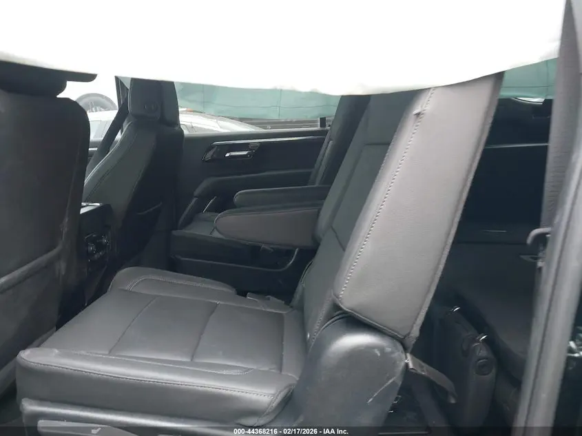 2026 CHEVROLET SUBURBAN LT, RWD