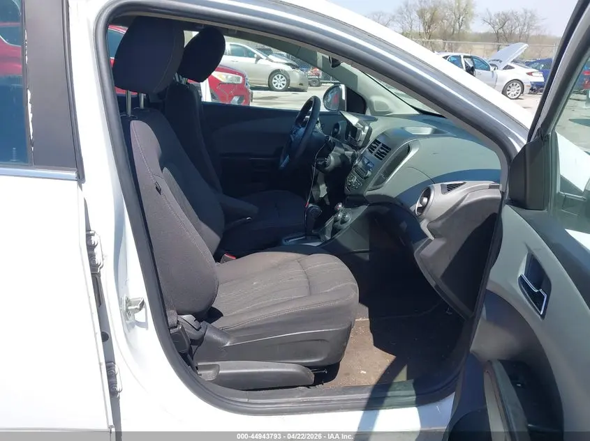 2014 CHEVROLET SONIC LT AUTO