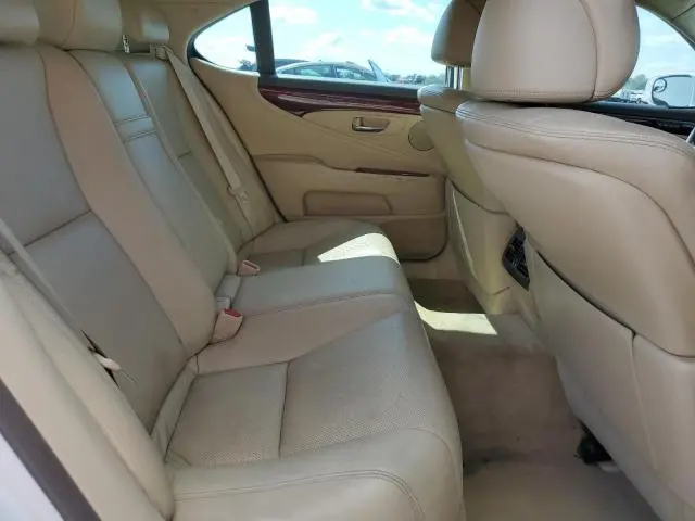 2010 LEXUS LS 460  
