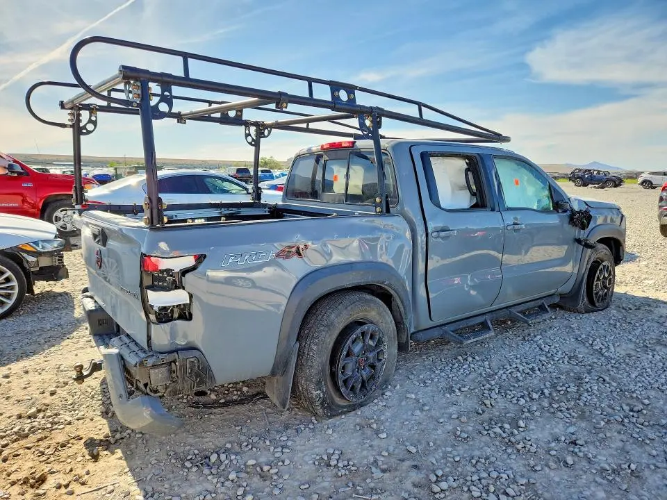 2022 NISSAN FRONTIER PRO-4X  