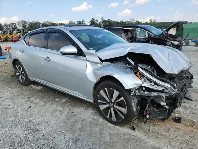 2020 NISSAN ALTIMA SL  