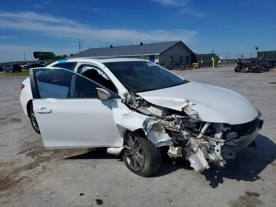 2017 TOYOTA CAMRY   