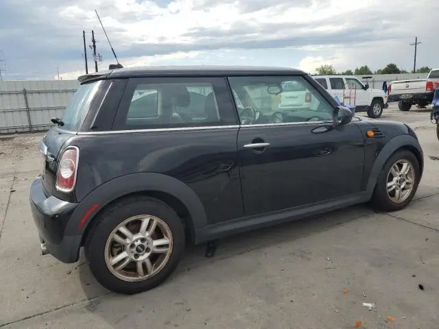 2013 MINI COOPER   