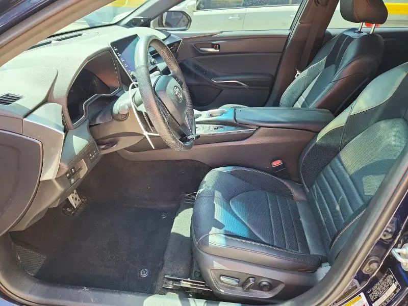2021 TOYOTA AVALON XSE  