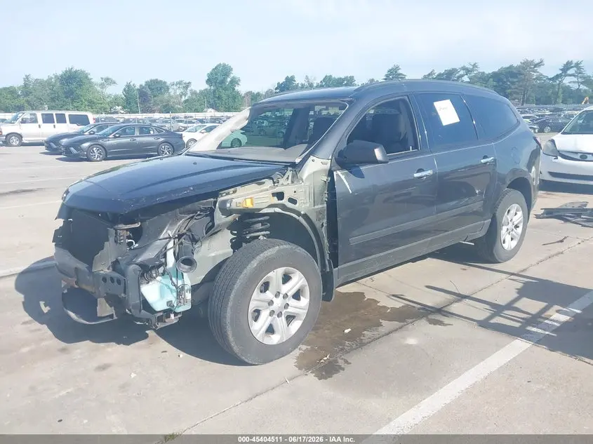 2014 CHEVROLET TRAVERSE LS