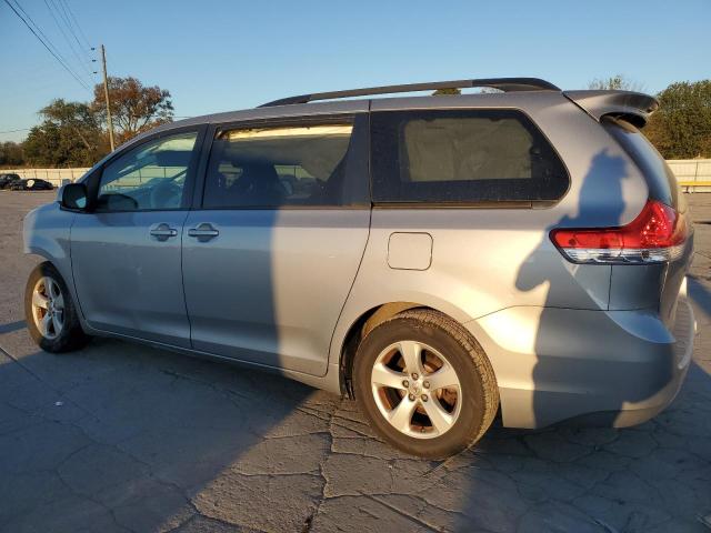 2014 TOYOTA SIENNA LE