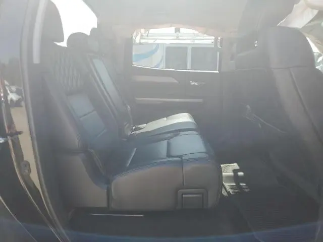 2018 TOYOTA TUNDRA PLATINUM  