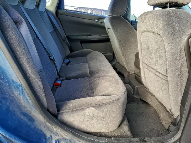 2010 CHEVROLET IMPALA LT  