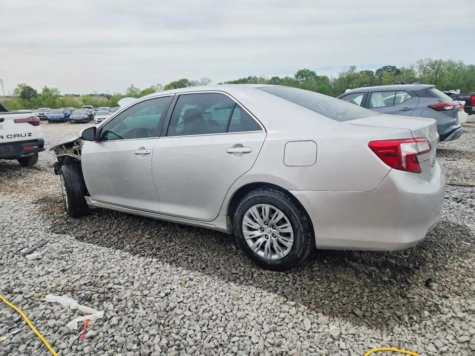2014 TOYOTA CAMRY LE  