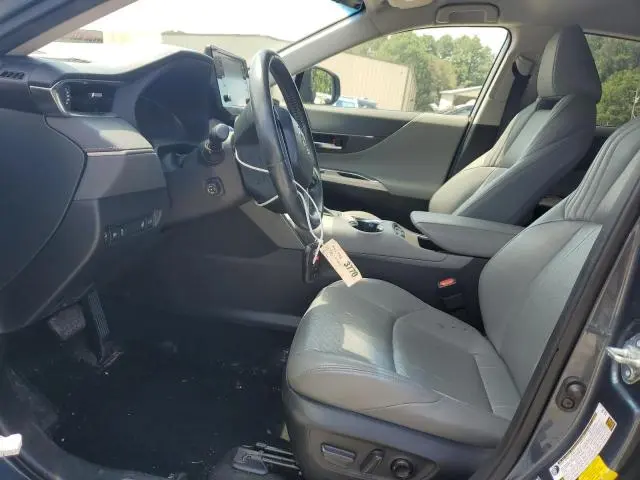 2021 TOYOTA VENZA LE  